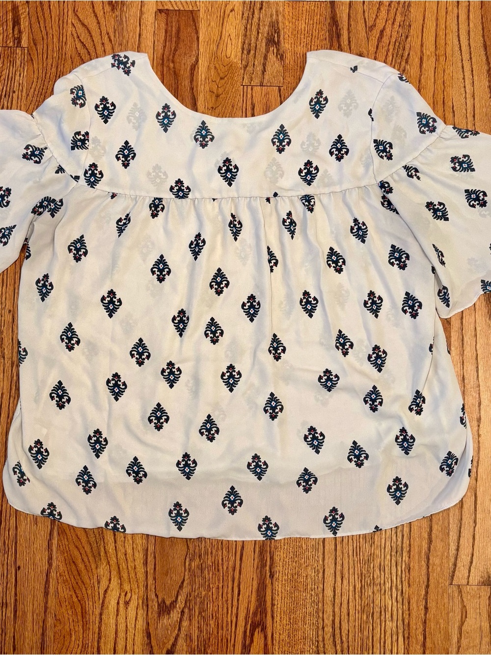 LOFT blouse - size L